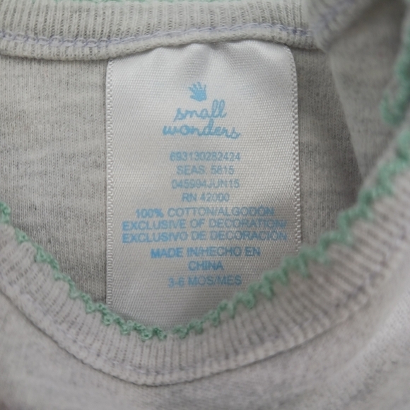 Small Wonders Ice Princess Ruffle Sweater Size 3-6 Months Winter Casual - Picture 3 of 5